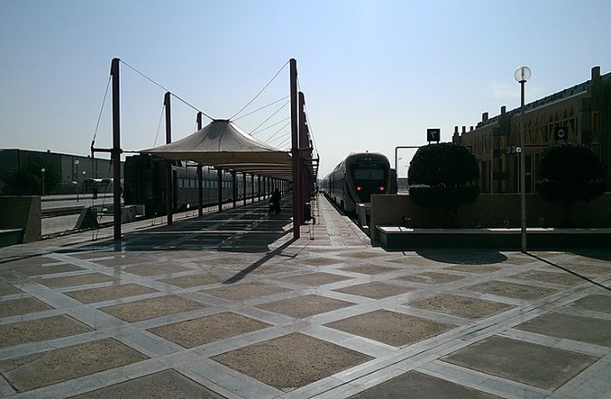 Arabia Saudyjska wstrzymuje większość krajowego transportu