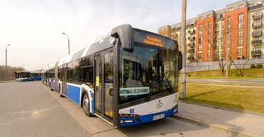 Kraków: Częstsze kursy i dodatkowe 70 autobusów więcej do ruchu