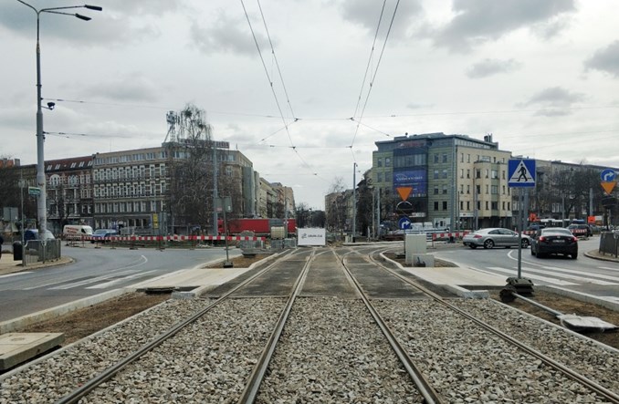 Szczecin: Trwa przebudowa węzła tramwajowego na pl. Szarych Szeregów