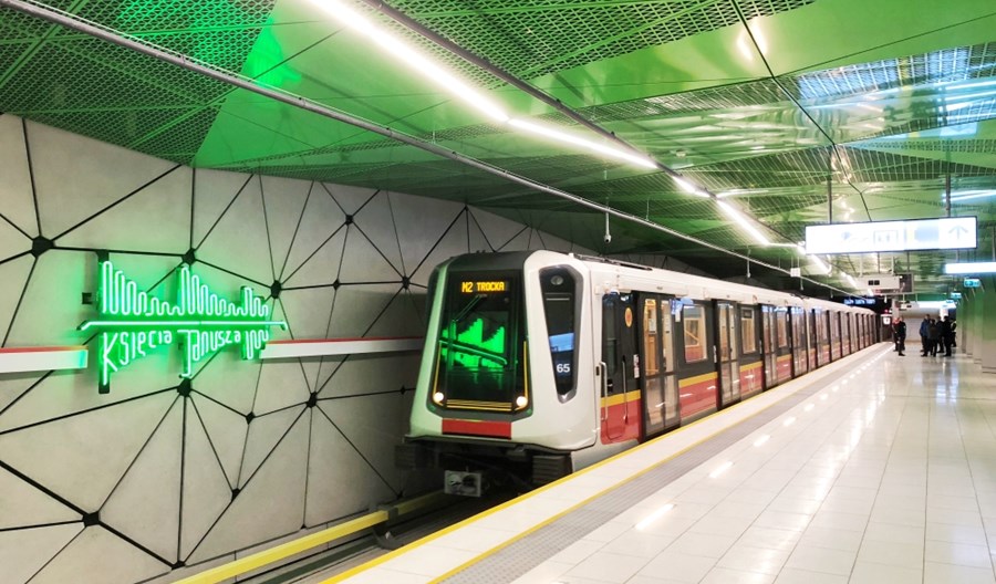 Warszawa: Wykorzystanie komunikacji na poziomie 60% ruchu sprzed pandemii Warszawa: Wykorzystanie komunikacji na poziomie 60% ruchu sprzed pandemii