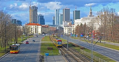 Wirus wirusem, a i tak masowo zabijamy się na drogach