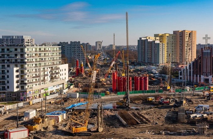 Trzaskowski: Ubytki w dochodach miasta mogą sięgnąć 2 mld zł. Samorządy apelują o pomoc