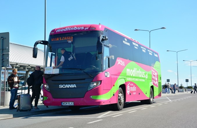 Modlinbus zwalnia wszystkich pracowników