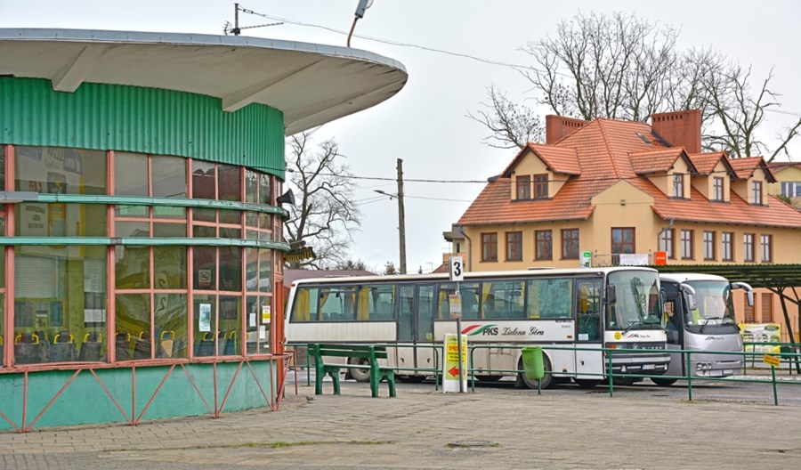 Adamczyk: Mamy nadzieję, że autobusy wrócą, gdy znów będą opłacalne Adamczyk: Mamy nadzieję, że autobusy wrócą, gdy znów będą opłacalne