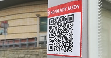 Warszawa:  Kod QR na przystanku ułatwi sprawdzenie rozkładu jazdy