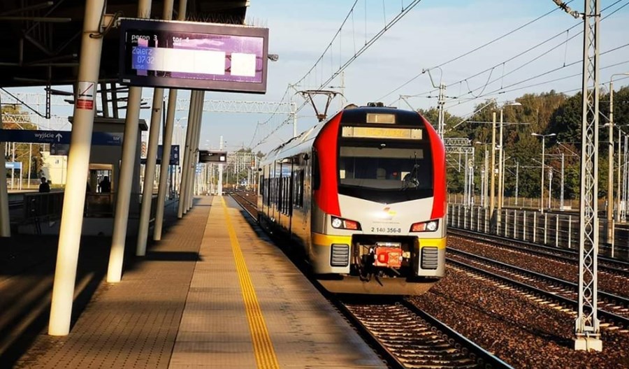 Łódź: Wciąż bez miejskich pociągów na Olechów i aglomeracyjnych do Zgierza Łódź: Wciąż bez miejskich pociągów na Olechów i aglomeracyjnych do Zgierza