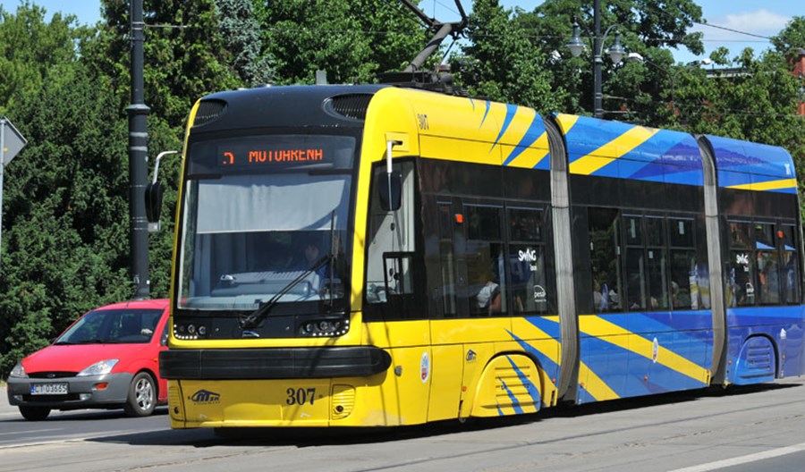 Toruń akceptuje ofertę Pesy na tramwaje. Kolejne Swingi Toruń akceptuje ofertę Pesy na tramwaje. Kolejne Swingi