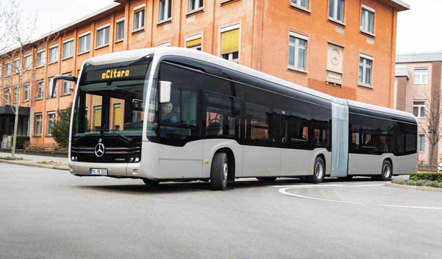 Przegubowy eCitaro G uzupełnia ofertę elektrobusów Mercedesa Przegubowy eCitaro G uzupełnia ofertę elektrobusów Mercedesa