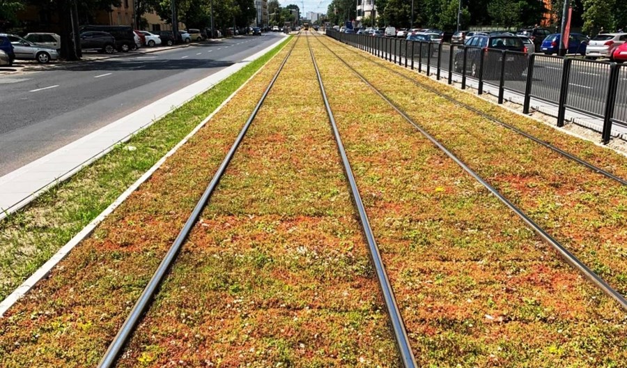 Warszawa: Tramwaje mkną już po rozchodniku na Grochowskiej Warszawa: Tramwaje mkną już po rozchodniku na Grochowskiej