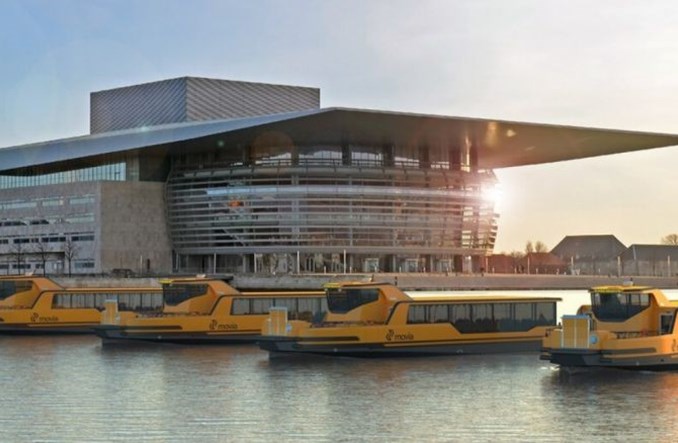 Elektryczny tramwaj wodny połączył dwie dzielnice Kopenhagi