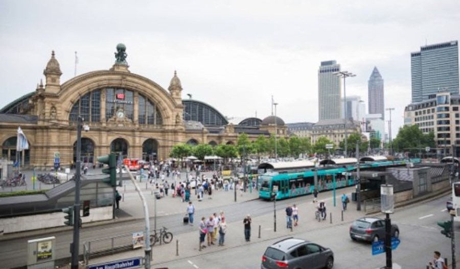 Frankfurt: Trzy nowe linie tramwajowe i zniknie wąskie gardło przy dworcu głównym Frankfurt: Trzy nowe linie tramwajowe i zniknie wąskie gardło przy dworcu głównym