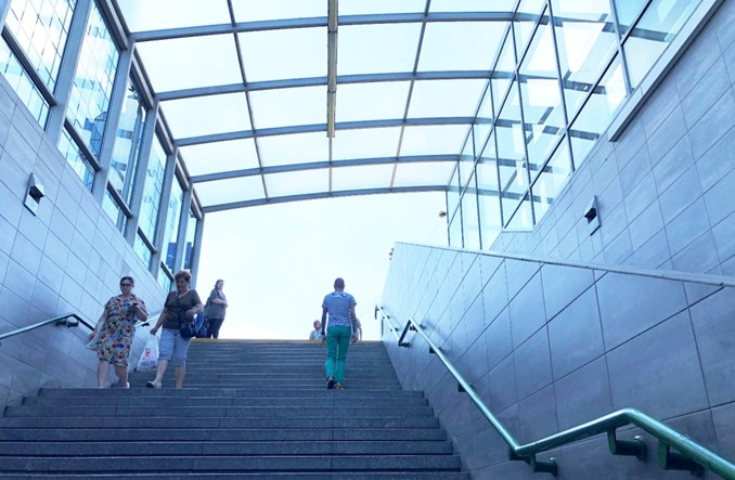 Metro: Wejście na Ratuszu do remontu jeszcze w wakacje. Jest umowa