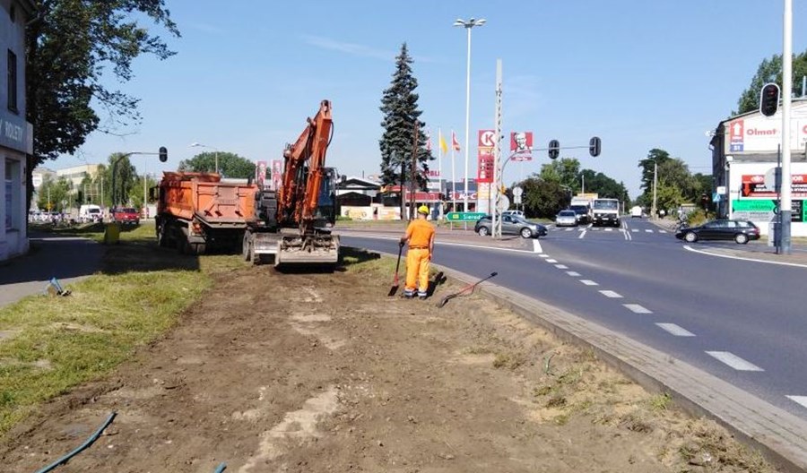Pabianice: Rozkręcają się prace przy przebudowie torowisk tramwajowych Pabianice: Rozkręcają się prace przy przebudowie torowisk tramwajowych