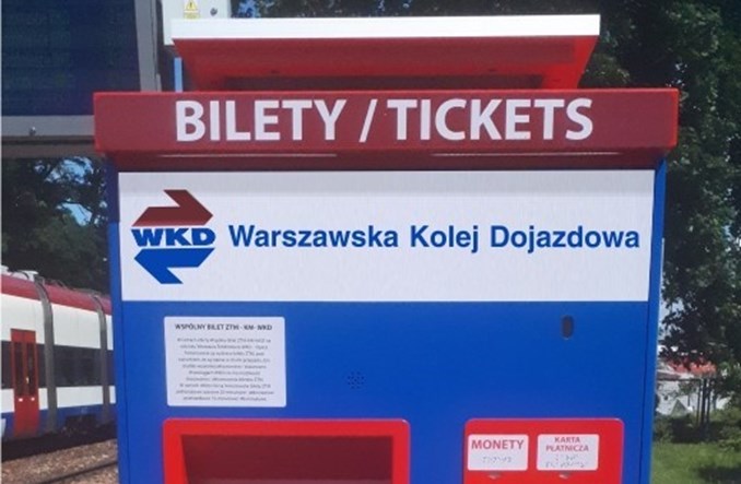 WKD rozpoczęła montaż nowych biletomatów na peronach