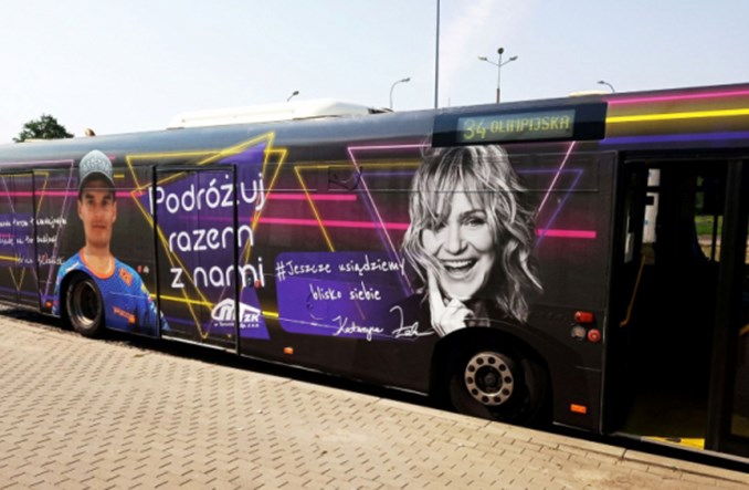 Znani torunianie zachęcają do jeżdżenia komunikacją