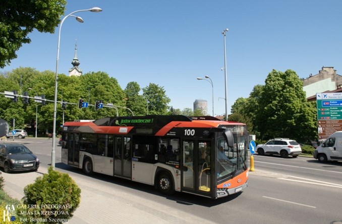Rzeszów wprowadza nowy system płatności w autobusach 