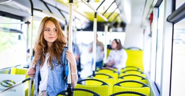 Koronawirus. Szumowski zapowiada zmiany w transporcie publicznym. Dla dobra uczniów