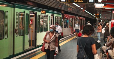 Niemcy: Tylko 0,2% zakażeń koronawirusem w komunikacji zbiorowej