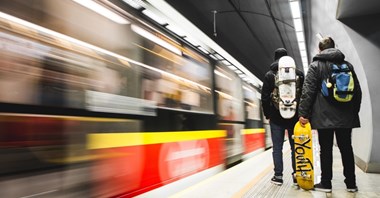 Weber: Brak ognisk koronawirusa w transporcie publicznym