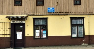 Koniec PKS-u w Łasku. Starostwo: transport publiczny jest zapewniony