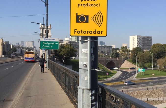 Warszawa. Rozpoczęto testy fotoradarów na moście Poniatowskiego