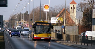 Karta, smartfon, geolokalizacja, biometria. Jak zapłacimy za bilet w przyszłości?  