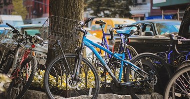 Rower bez maseczki tylko dla sportowców. Skomplikowane i niepotrzebne?