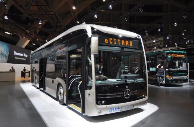 Francuzi kupują bardzo dużą partię elektrycznych Mercedesów eCitaro