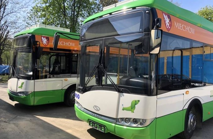 Komunikacja miejska w Miechowie ruszy 25 października. Flota będzie elektryczna