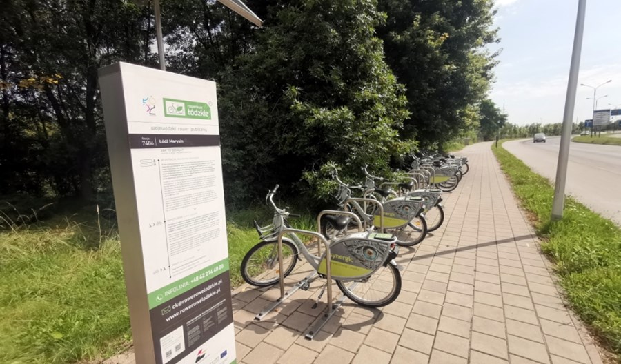 Łódzkie: Mieszkańcy chcą chodników i dróg rowerowych nie tylko na terenie miast Łódzkie: Mieszkańcy chcą chodników i dróg rowerowych nie tylko na terenie miast