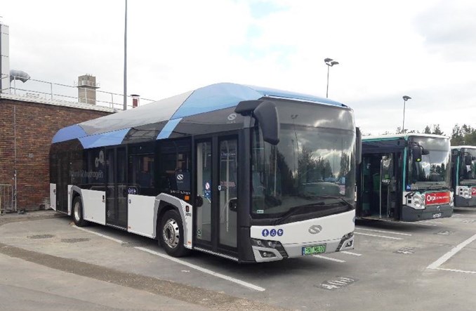 Paryż testuje wodorowego Solarisa