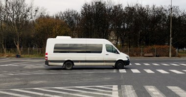 Łódzkie: Bez przepełnień w autobusach marszałkowskich. Cięcia w ofercie komercyjnej