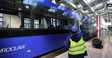 MPK Wrocław da pracę ludziom z Aquaparku