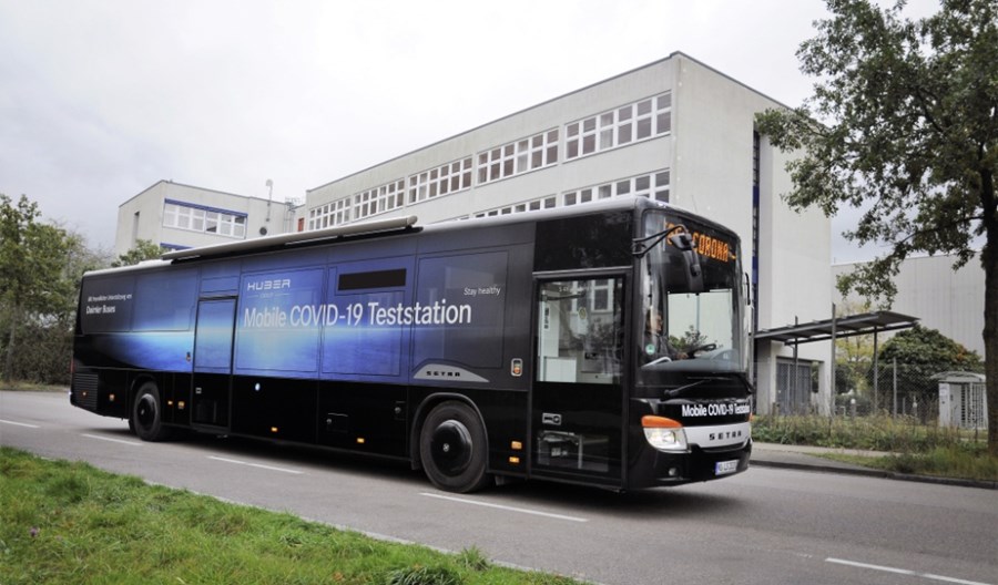 Międzymiastowy autobus Setry jako mobilna stacja do testów na COVID-19 Międzymiastowy autobus Setry jako mobilna stacja do testów na COVID-19