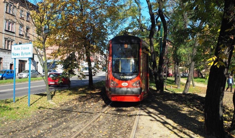 Tramwaje Śląskie: 3 zadania w 5 dni – szybkie prace w Rudzie Śląskiej Tramwaje Śląskie: 3 zadania w 5 dni – szybkie prace w Rudzie Śląskiej