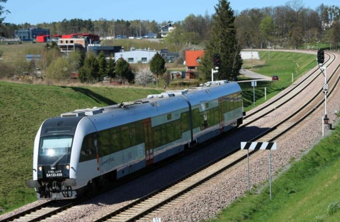 Lamczyk: Kolej samorządowa przeciw wykluczeniu transportowemu