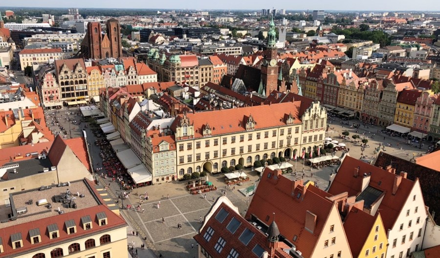 Budżet Wrocławia na 2021 r. – ponad 1 mld zł na inwestycje Budżet Wrocławia na 2021 r. – ponad 1 mld zł na inwestycje
