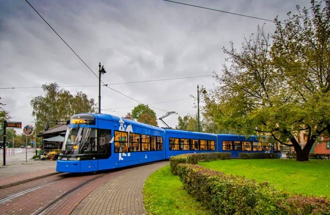 MPK Kraków chce mieć kolejne 32-metrowe tramwaje. W dwóch wersjach