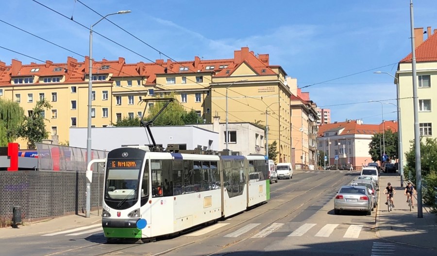 Szczecin przegłosował obniżki cen biletów okresowych Szczecin przegłosował obniżki cen biletów okresowych