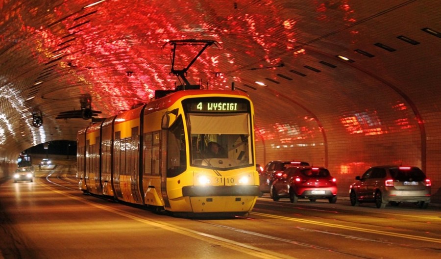 Warszawa: Rozkład jazdy tramwajów on-line w smartfonie Warszawa: Rozkład jazdy tramwajów on-line w smartfonie