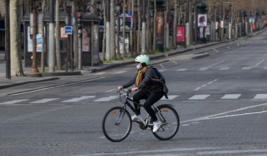 Masowa kradzież rowerów w Paryżu. Niektóre z nich trafiają za granicę Masowa kradzież rowerów w Paryżu. Niektóre z nich trafiają za granicę