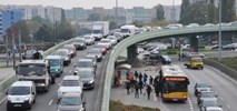 70% Polaków przyznaje, że w ich mieście jest zbyt wiele aut