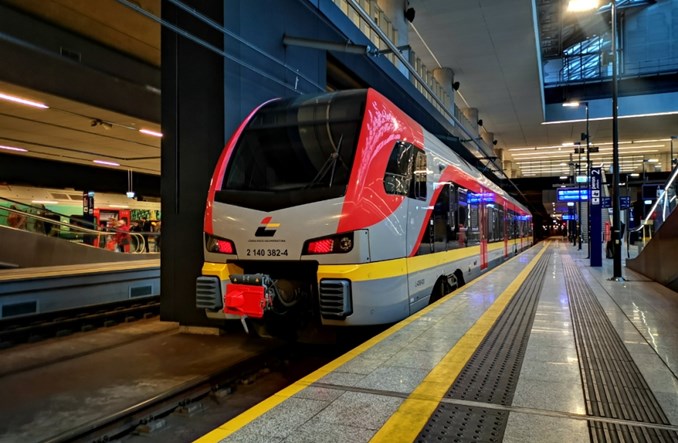 Łódź Fabryczna: Preferencyjne zasady korzystania z parkingu dla stałych pasażerów kolei