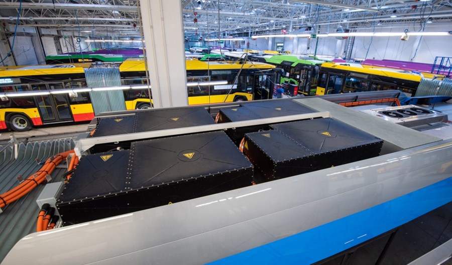 Solaris: Drugie życie dla baterii z elektrobusów. Jako magazyny energii Solaris: Drugie życie dla baterii z elektrobusów. Jako magazyny energii
