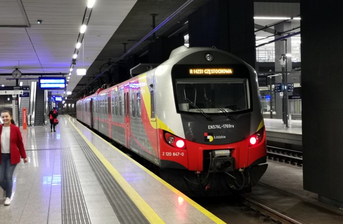 Łódź: Tańszy parking na Fabrycznej także dla pasażerów PKP IC i Polregio 