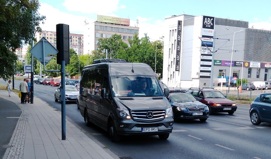 Łódzkie zaktualizuje plan transportowy. Samorząd pyta o priorytety mieszkańców Łódzkie zaktualizuje plan transportowy. Samorząd pyta o priorytety mieszkańców