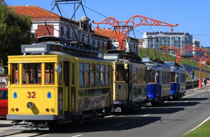 La Coruña: Tramwaj już nie pojedzie. Zabytkowe wagony wystawione na sprzedaż