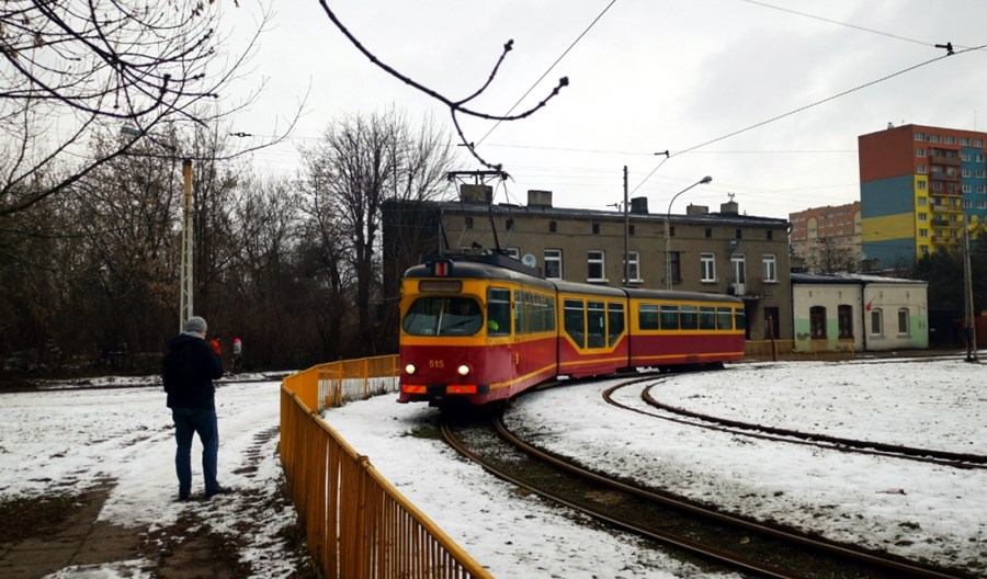 Łódź: GT8N z członem niskopodłogowym na nowych liniach Łódź: GT8N z członem niskopodłogowym na nowych liniach