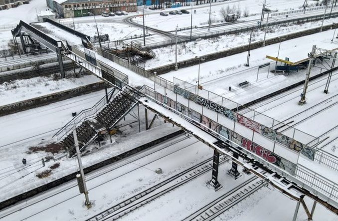 Będzie nowa kładka przy przystanku SKM Gdańsk Stocznia. Przetarg na projekt