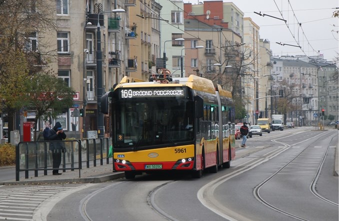 Warszawa: Rozkłady lepiej dopasowane. Kilkadziesiąt linii zmieni rozkład